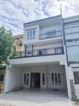 Hunian Eksklusive 3 lantai Tanjung Bunga Makassar