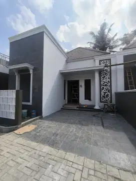RUMAH SIAP HUNI, 1 LANTAI, DEKAT SPBU CEBONGAN