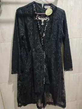 Kebaya Modern Brand Almahyra Looks