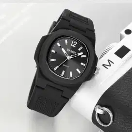 Jam tangan Simple Analog SKMEI Pria