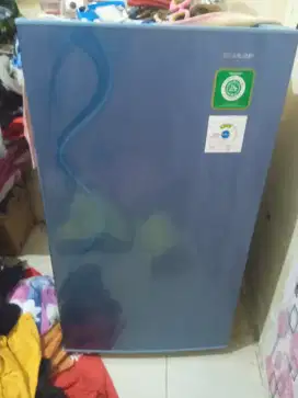 Kulkas 1 pintu sharp