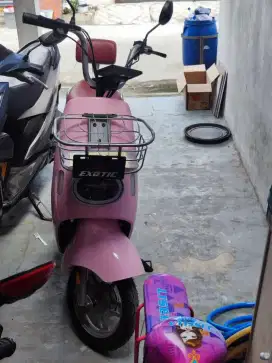 Sepeda Listrik Exotic V7