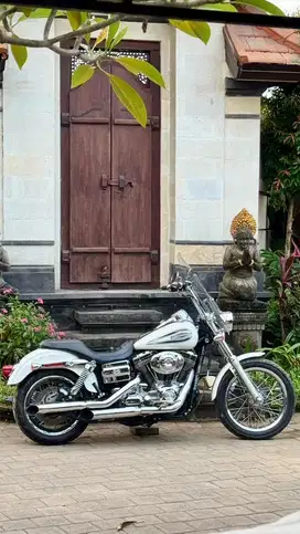 HARLEY DAVIDSON DYNA ANNIVERSARY LIMITED 2006