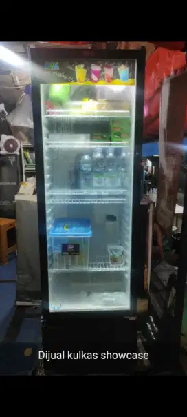 KULKAS SHOWCASE MINUMAN