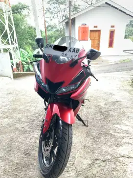 Yamaha R15 2017