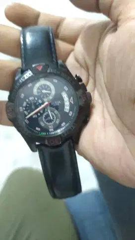 Jam tangan guess
