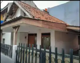 Rumah Tua Murah di Kayu Putih Pulomas Pulogadung Jakarta Timur