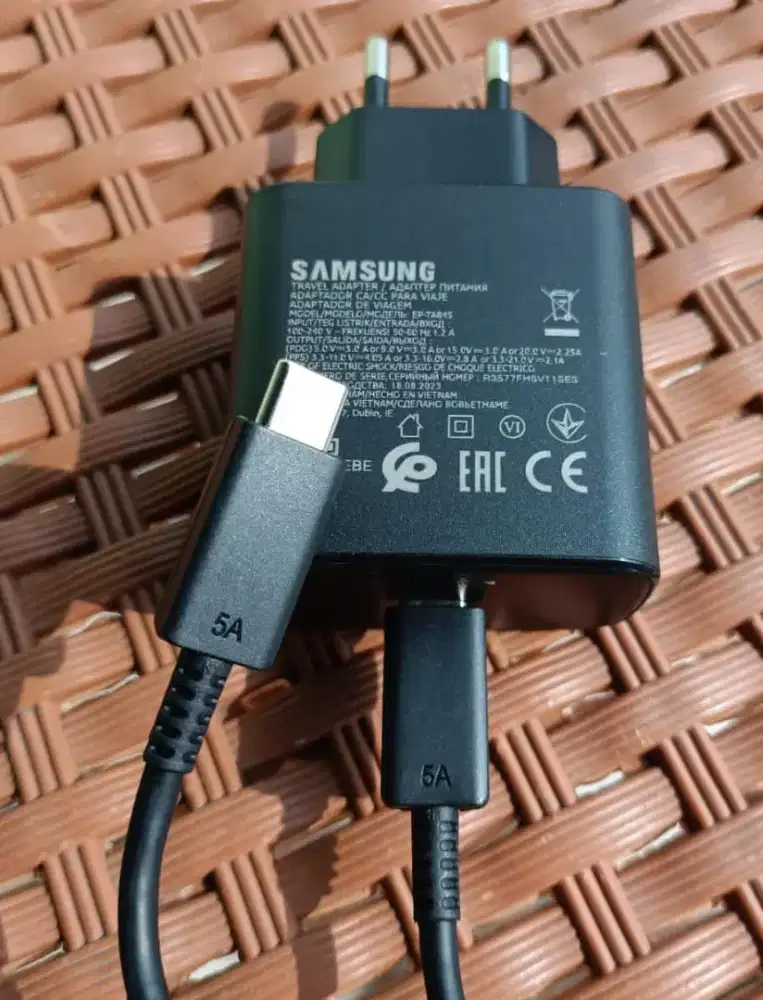 Charger Ori Samsung 45watt ( SUPER FAST CHARGING )