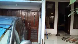 DISEWAKAN COCOK UNTUK KANTOR ATAU RUMAH TINGGAL