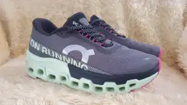 On Cloud Running Cloudmonster 2 Asphalt lima