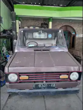Kijang komando pickup 83