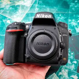 Nikon D750 Non Wifi. Body. Fullset Mulus. sc 6rb