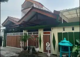 Rumah 2 Lantai Cempaka Putih Jakarta Pusat