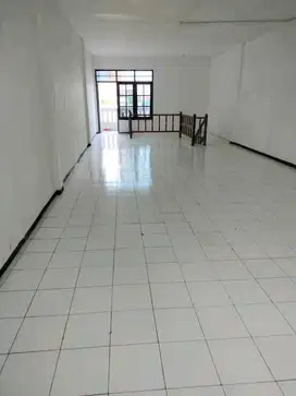 RUKO 3 LANTAI DARMO PERMAI TIMUR SURABAYA AREA STRATEGIS RON.A2647