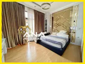 ANA RUMAH SEMI BARU UK 5X15M DI KOMP KAVLING POLRI JELAMBAR kc