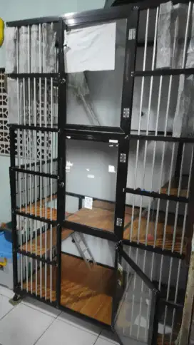 Kandang kucing 3 lantai