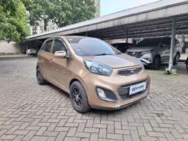 TDP Rendah Kia Picanto 1.2 SE Bensin-MT 2012 Putih C4UDD
