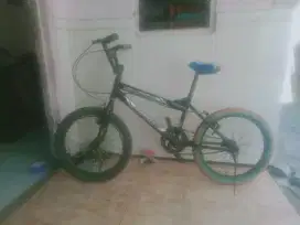 Sepeda anak UK 20 bmx