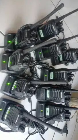 jual Walkie Talkie Baofeng ada 10 pcs masih seperti baru