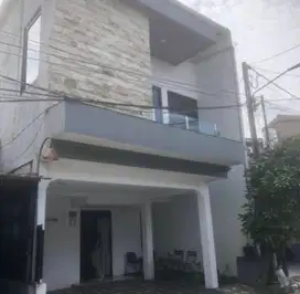 Lelang Rumah di Pesona Bali Blok B7 Terusan Buah Batu Bandung