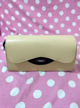 Tas ketek DKNY Made in Thailand 35k net