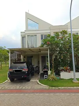 Dijual Rumah Grand Pakuwon Tandes dekat Wiyung Citraland