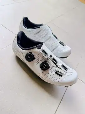 Sepatu Roadbike uk. 40 + cleat