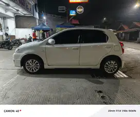 Toyota Etios Valco 2015 Bensin