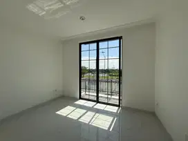 Rumah di PIK 2 American Classic 10x20 - Pasir Putih Residences