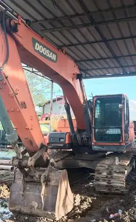 Dijual Excavator Doosan Model DX200A dan DX220