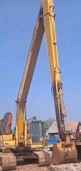 Dijual Long Arm Excavator Komatsu PC200-8 Tahun 2011