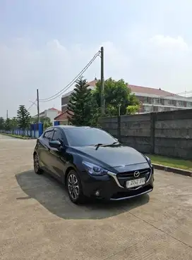 MAZDA 2 R SKYACTIV AT 2014