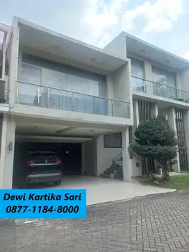 Rumah Idaman Desain Modern Dalam Cluster Kebayoran Bintaro SC-16031