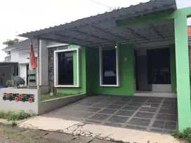 Rumah Cibaligo Cihanjuang Dekat Yomart Akses Jalan Mudah
