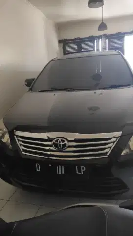 Toyota Innova 2.0 V 2012bandung