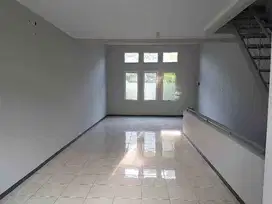 Ruko Strategis Murah Jarang Ada hanya 1 di BTD Kota Baru Parahyangan