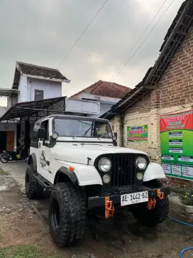 Jeep CJ7 Diesel 4X4 tahun 1984