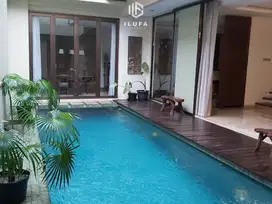 Disewakam townhouss 3br area premier kemang jaksel