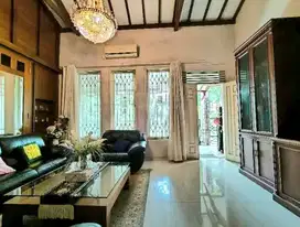 MURAH! Rumah Luas 180 Komplek Pondok Kelapa Akses 2 Mobil Duren Sawit