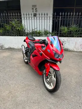 Kawasaki ninja 250 karbu 2011