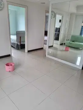 Murah Apartemen Waterplace Pakuwon 3BR Tower B Semi Furnish View Pool