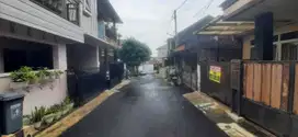 di jual via lelang Rumah bagus murah di villa dago tol tangerang