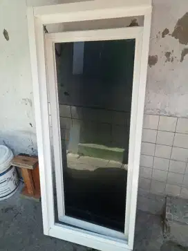 Jendela aluminium
