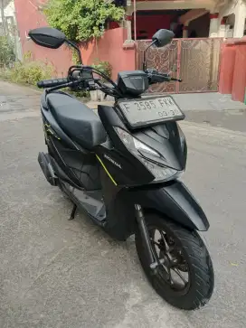 Dijual motor Honda Beat street 2025