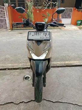 Dijual motor Honda Beat street 2025