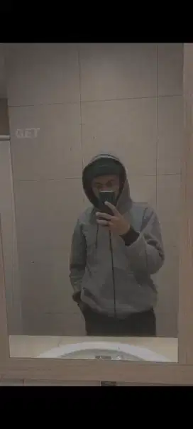 Nyari kerjaan apa saja kerjaan mlm