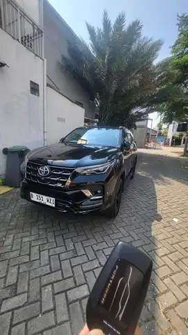 Toyota Fortuner 2023 Diesel