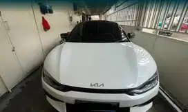 FOR SALE! KIA EV6 2022 – Mobil Listrik Futuristik