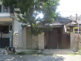 Rumah Kebraon Utama Surabaya