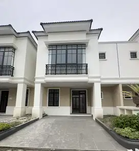 Dijual Villa Komplek Jewel Garden JL Meteorologi Raya